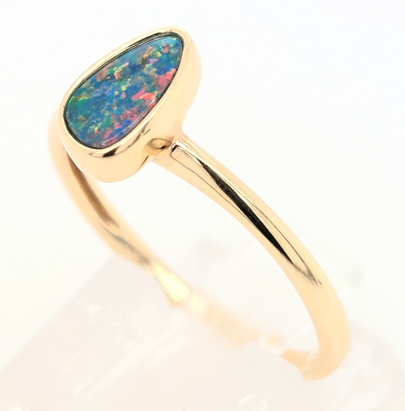 14KY Australian Opal Doublet Ring