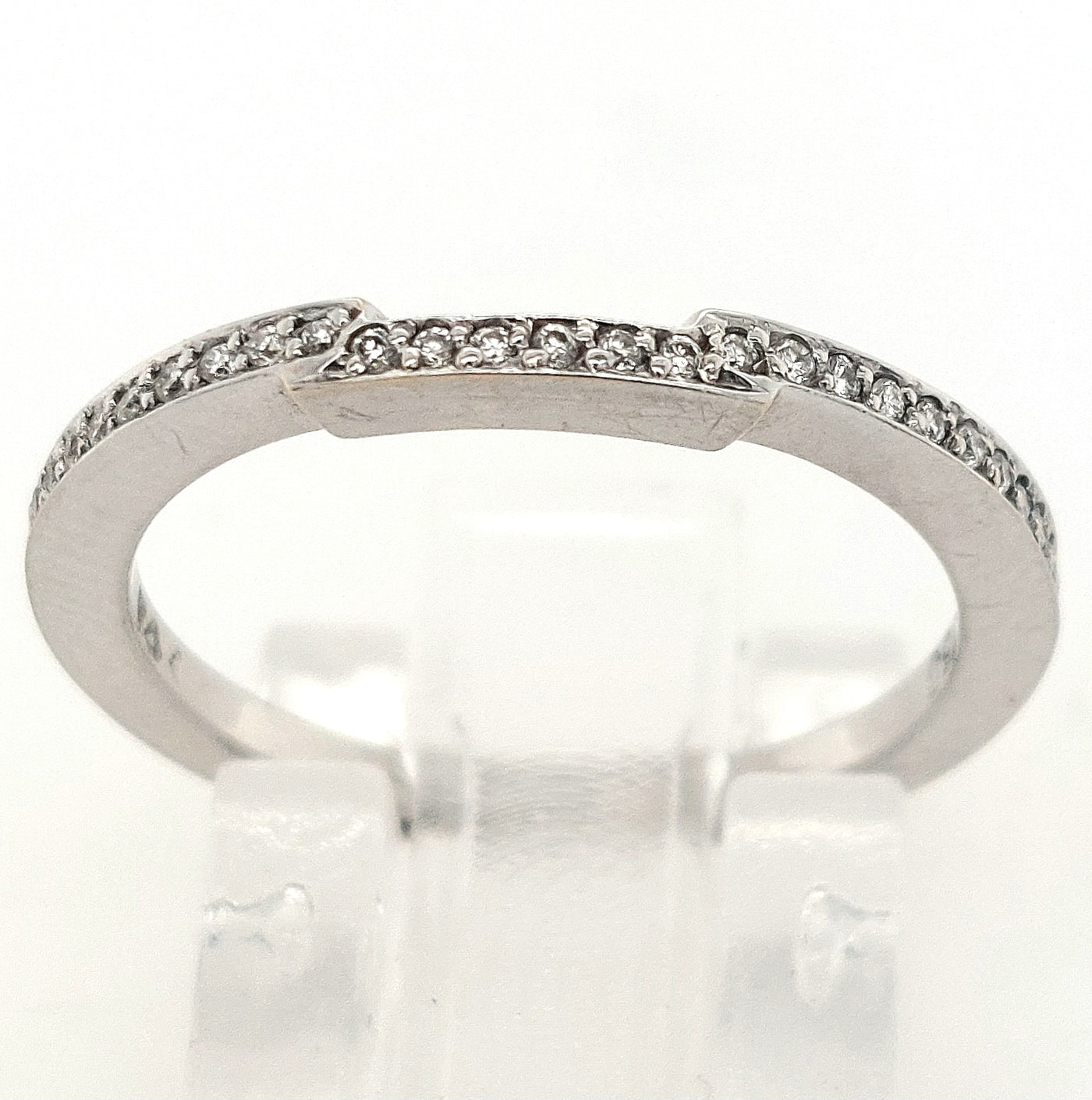 18KW Contoured Diamond Wedding Band