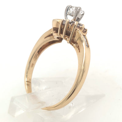 14KY Heart shape, RBC, & baguette diamond ring .50ctTW approximately, 4.0g size 7.25