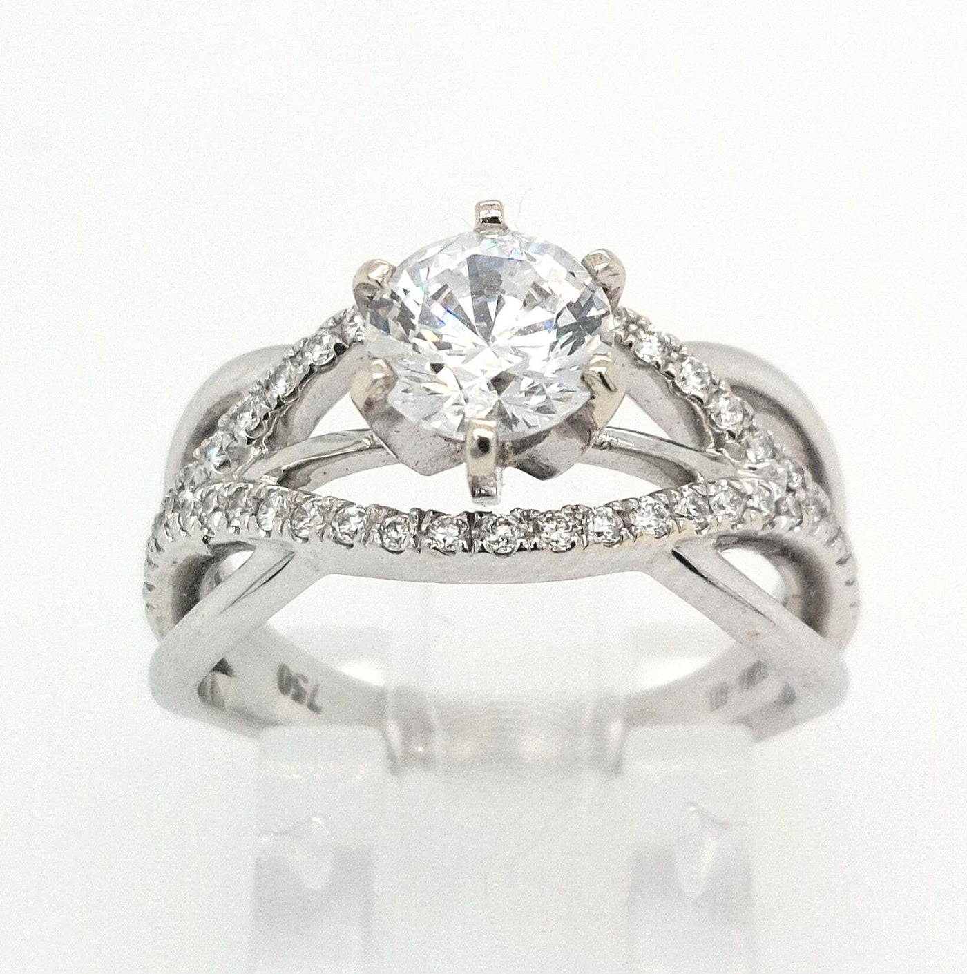 18K White Gold Twisted Split-Shank Diamond Semi-Mount Engagement Ring