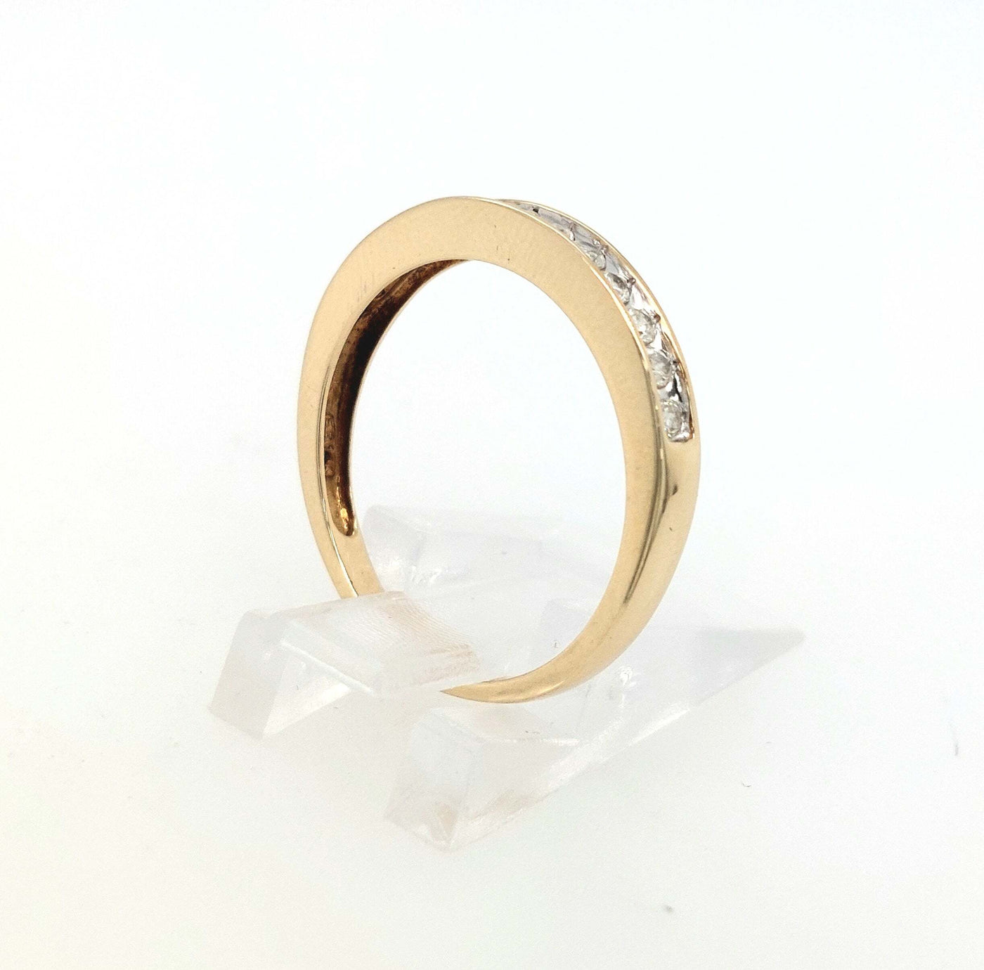 14K Yellow Gold RBC Diamond Wedding Band w/ approx 0,30ctTW H-I/SI2-I1 Size:7