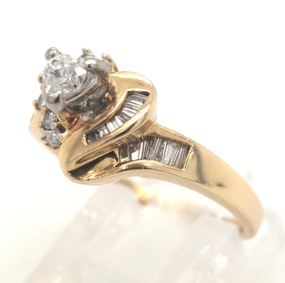 14KY Heart shape, RBC, & baguette diamond ring .50ctTW approximately, 4.0g size 7.25