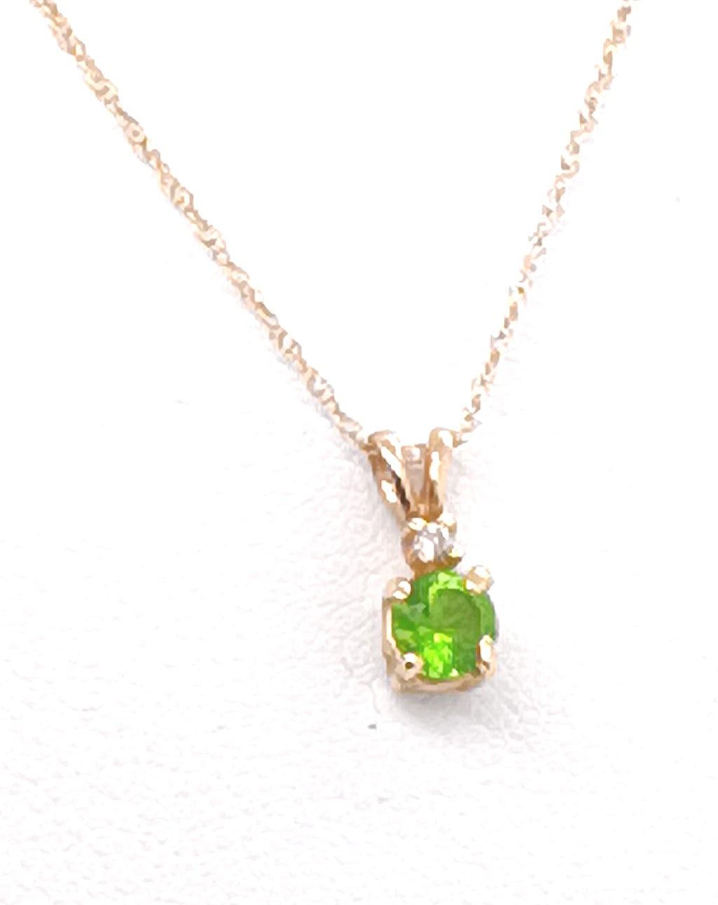 14KY Round Green Tourmaline Pendant