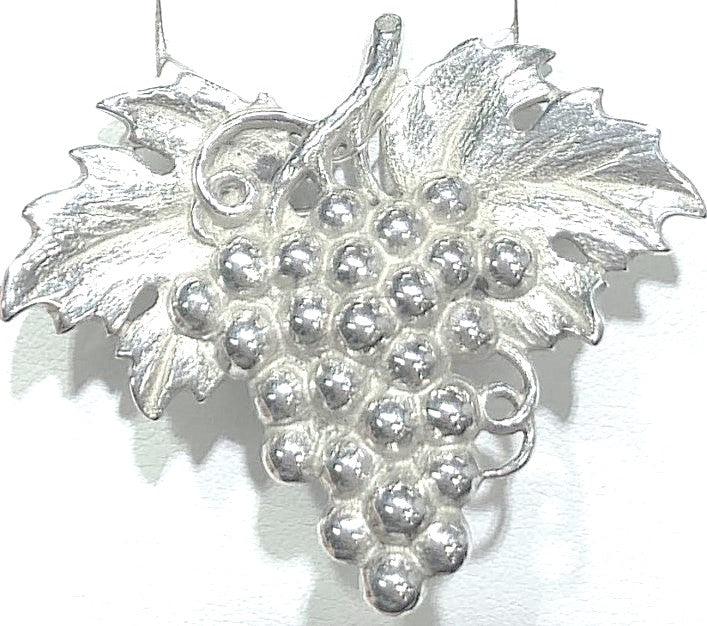 SS Grape Brooch