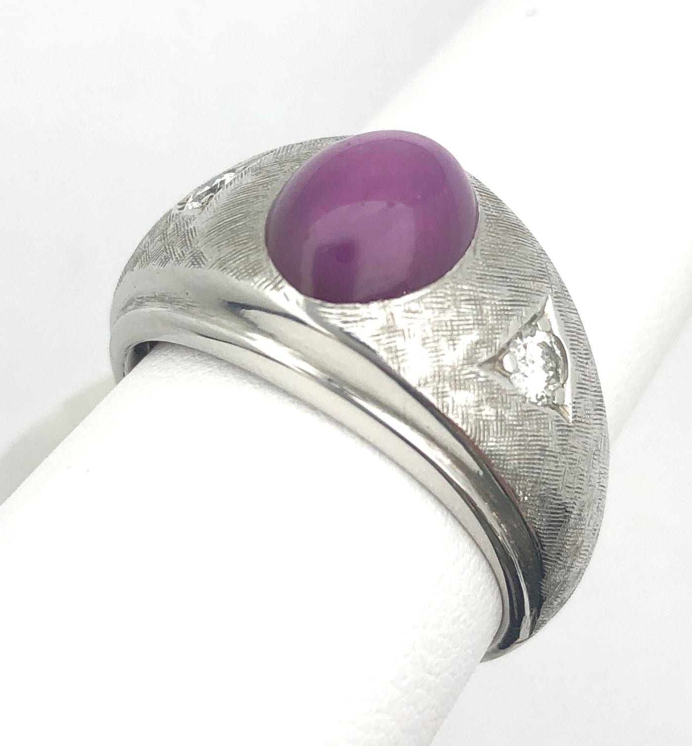 14KW Synthetic Ruby Star Sapphire & Diamond Ring