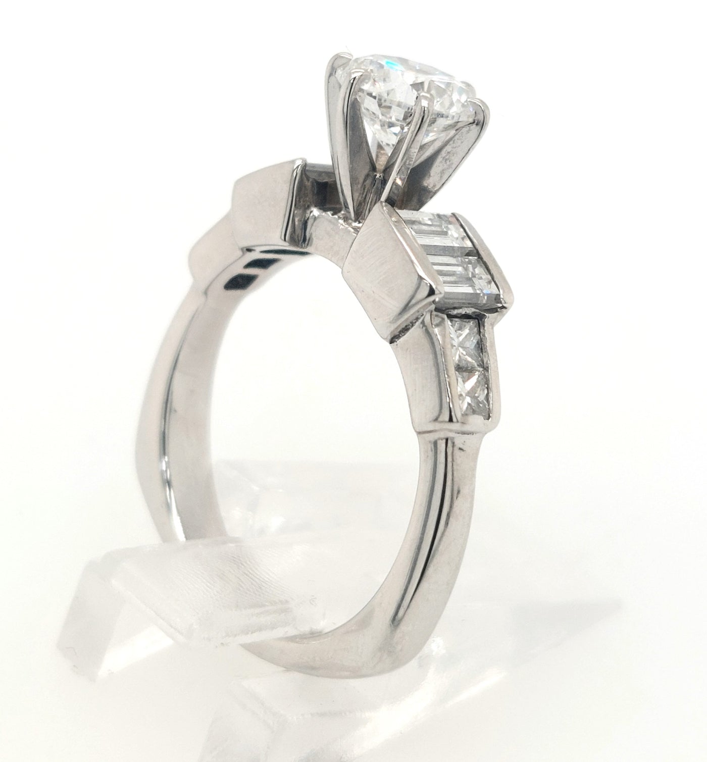 14KW Diamond Engagement Ring approx 1.54ctTW