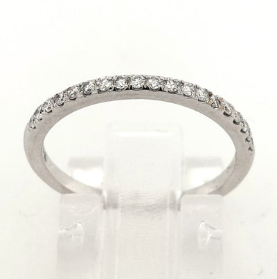 18KW Diamond Wedding Band