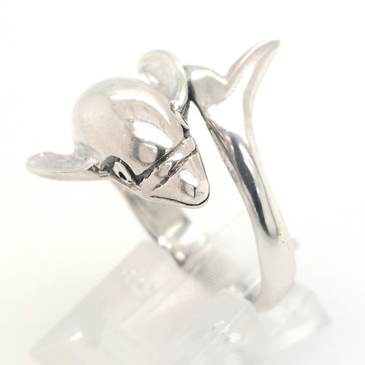 SS Dolphin Ring Size:7.50
