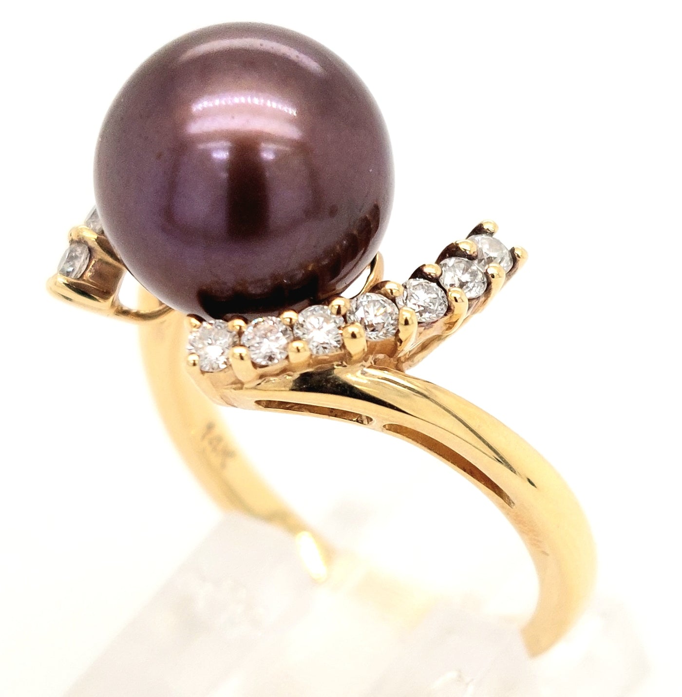 14KY Dyed Chocolate Freshwater Pearl & Diamond Ring