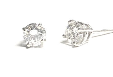 14KW 0.62ctTW RBC Diamond Stud Earring Pair