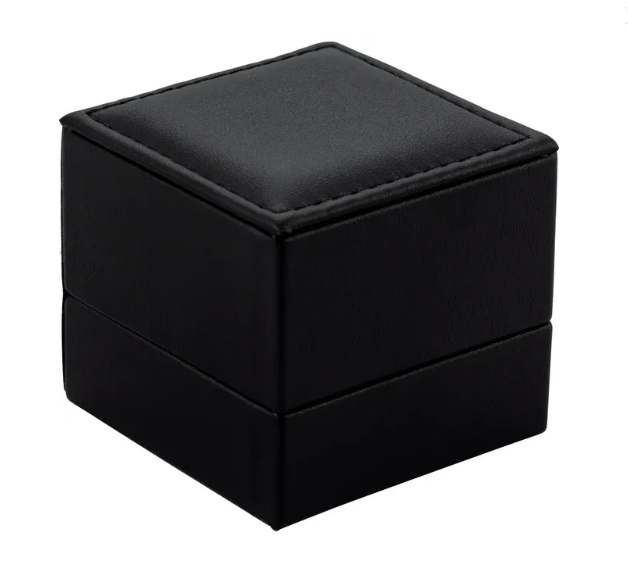 Black Medium LED Lighted Ring Box